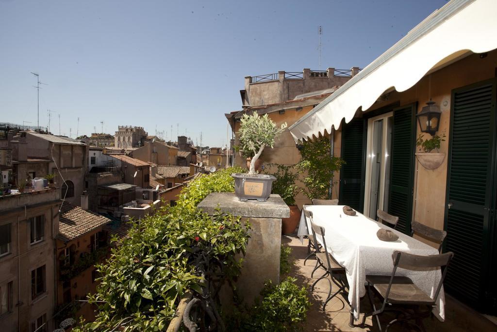 Apartment Terrace Jewel By Campo De Fiori